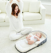 KomfortBaby | Vielseitige Wickeltasche und Bett in Einem - Brezella