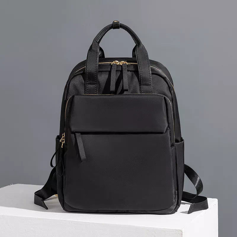 MetroEase | Minimalistischer Reise-Rucksack für den modernen Alltag - Brezella