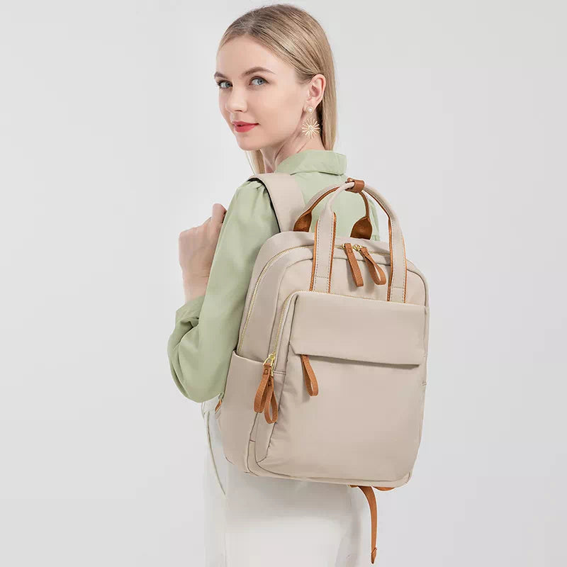 MetroEase | Minimalistischer Reise-Rucksack für den modernen Alltag - Brezella